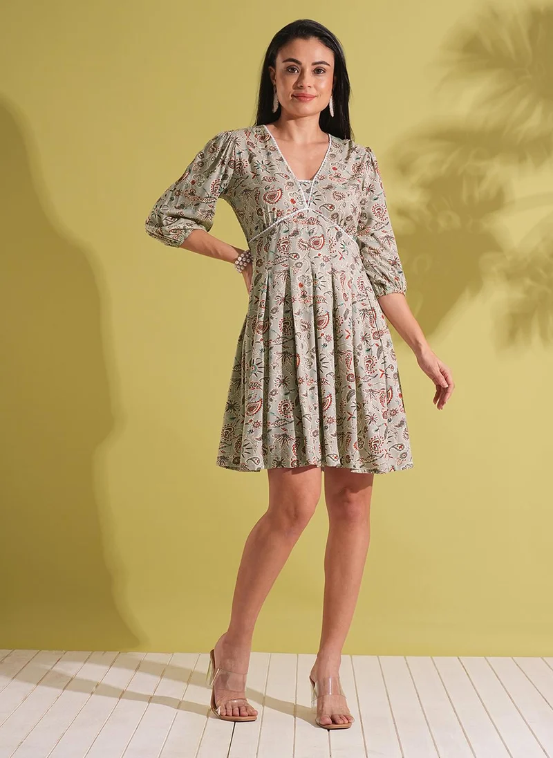 globus Globus Women V-Neck Puff Sleeves Paisley Print Lace Insert Pleated A-Line Fusion Party Dress